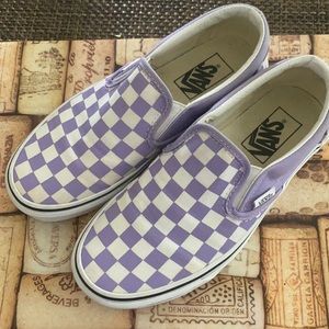 size 6.5 women’s slip on purple vans